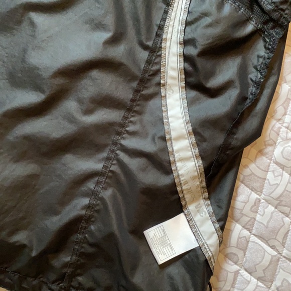 Nike Jacket - Picture 9 of 11